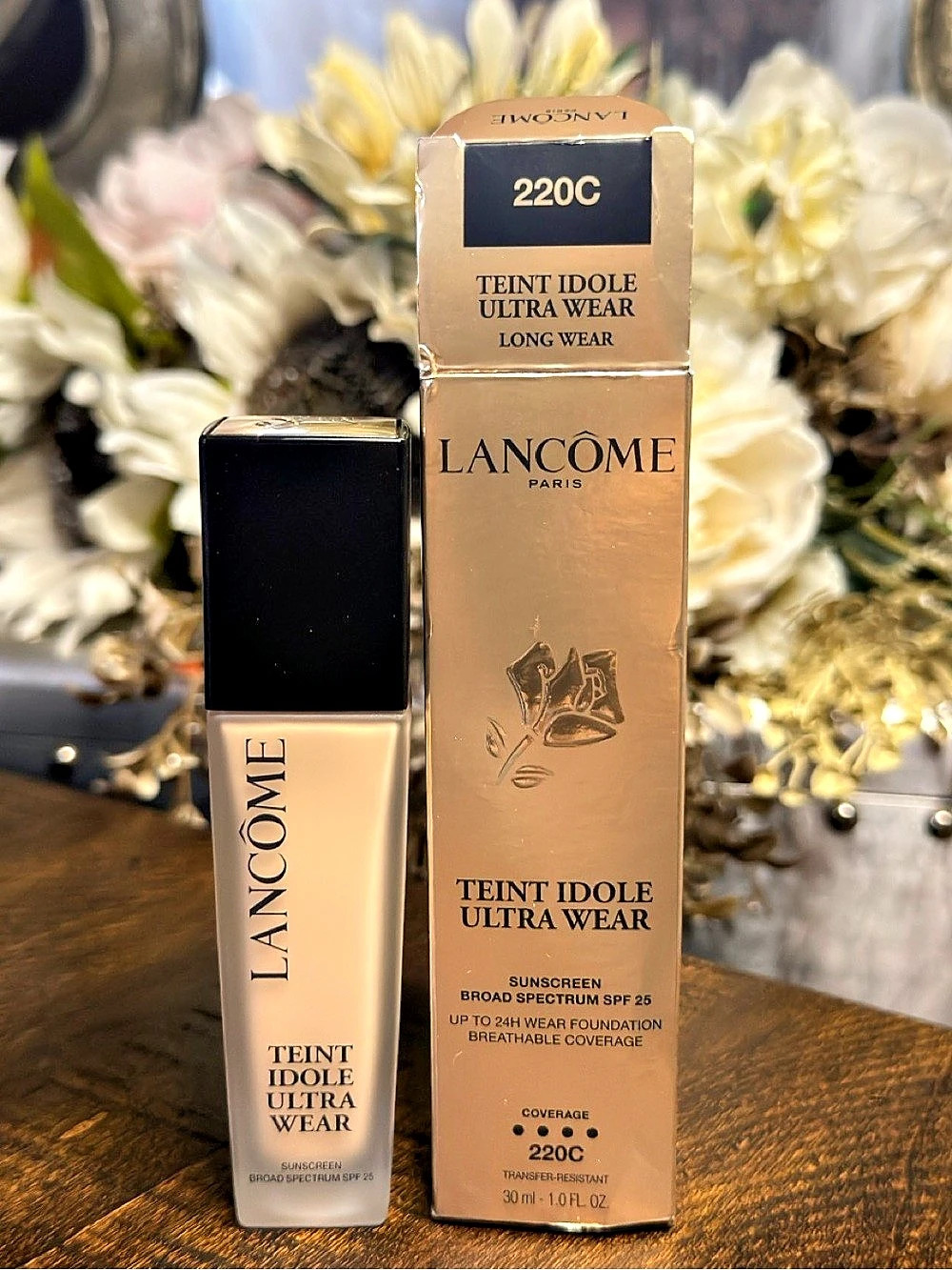 Lancôme Teint Idole Ultra Wear Foundation SPF 25 Foundation 220C Beige